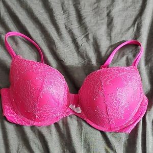 Victoria's secreat bra